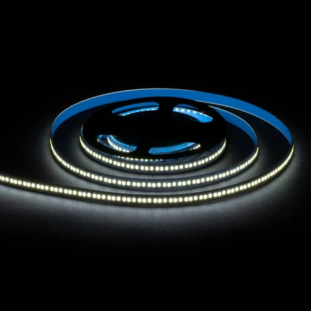 Светодиодная лента OGM 19,2W/m 240LED/m 2835SMD холодный белый 5M LSE-267